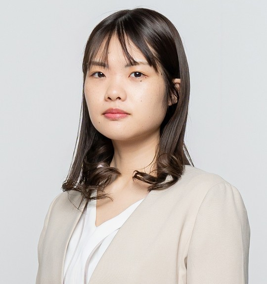 離婚問題などの一般民事に注力する「弁護士法人いろは（山梨・埼玉）」所属弁護士・小尾若菜（おび わかな）のプロフィール写真